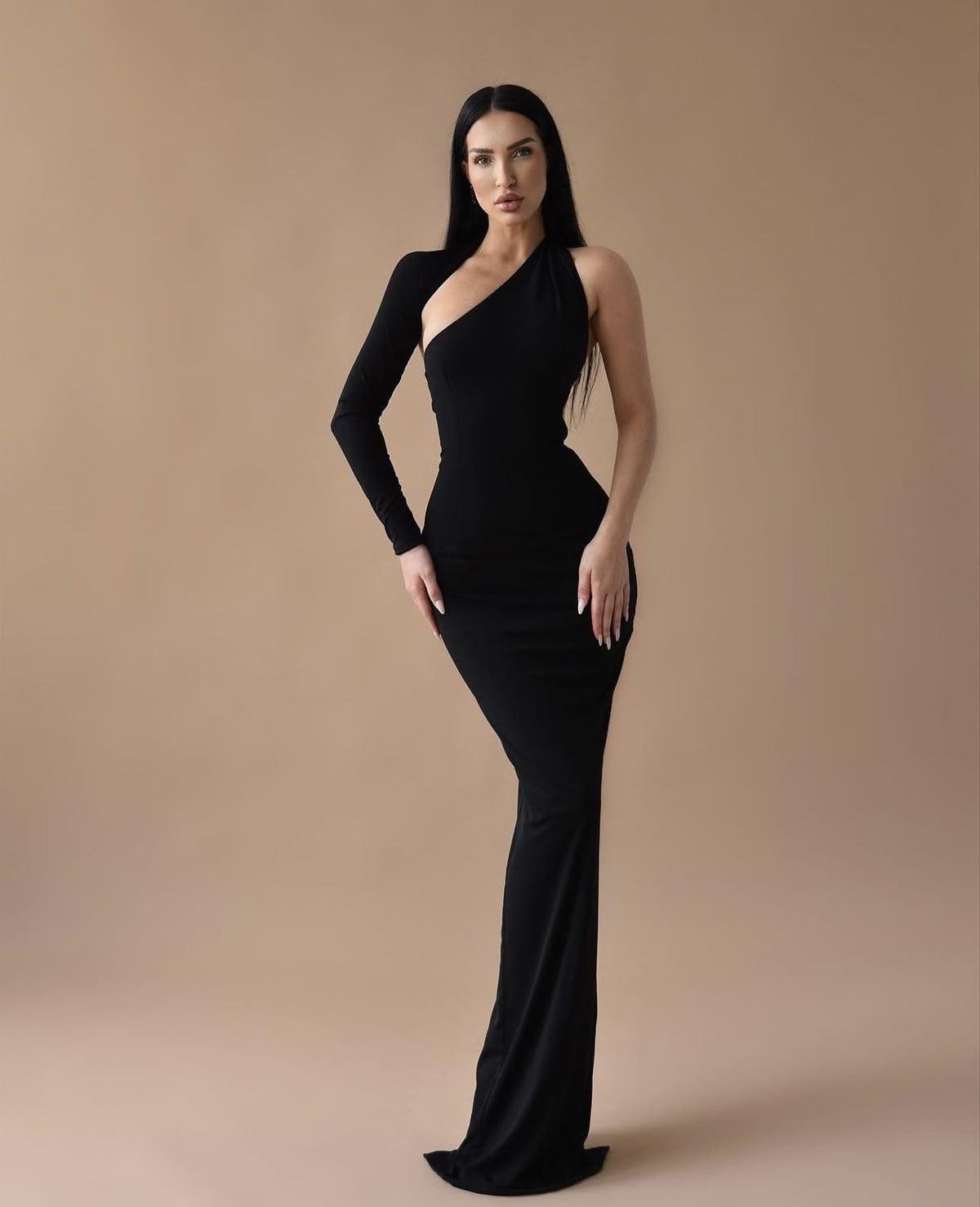 Black One-Shoulder Bodycon Maxi Dress